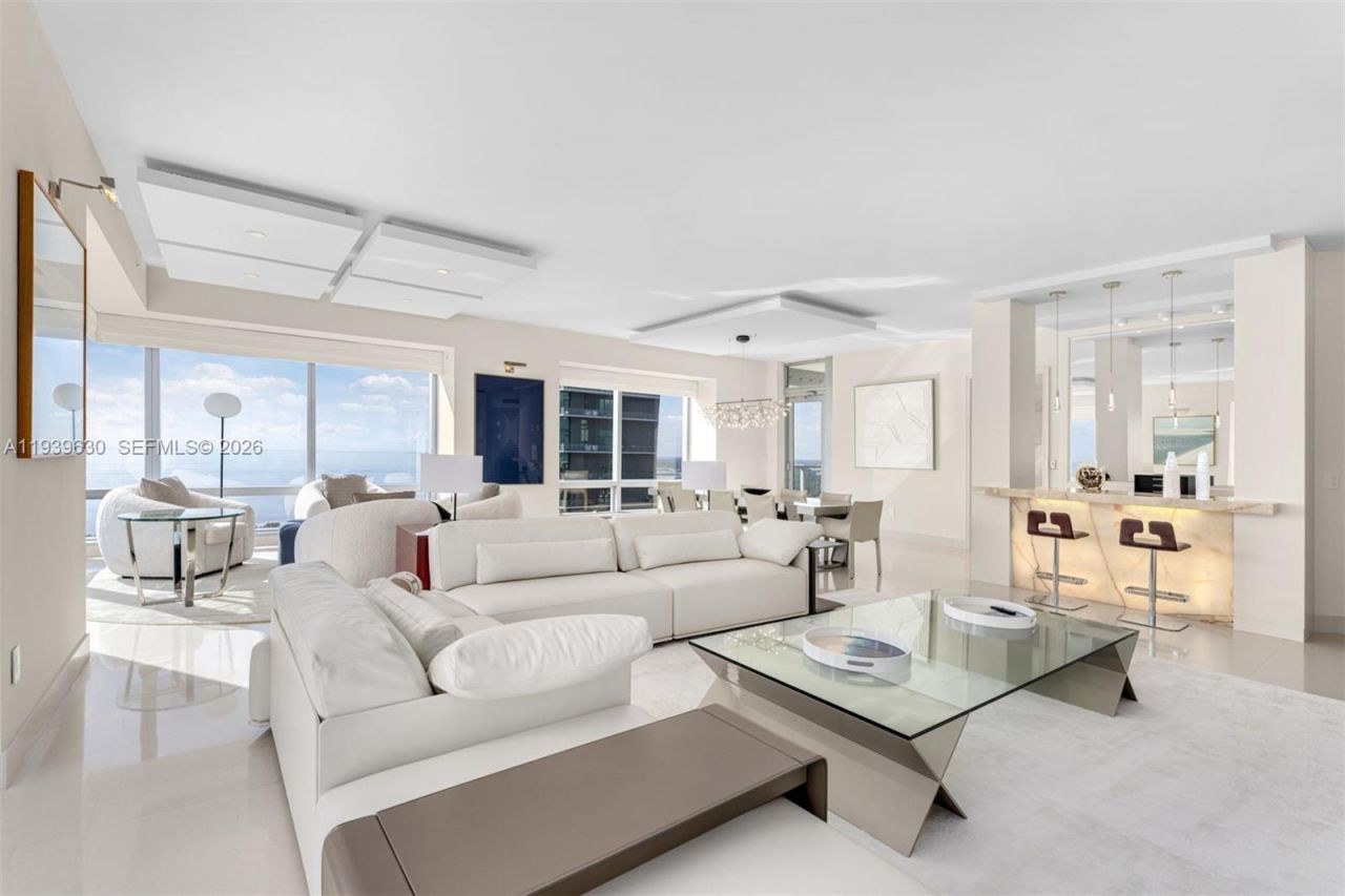 1425 Brickell Ave, Unit 56F, Miami, FL 33131 Photo