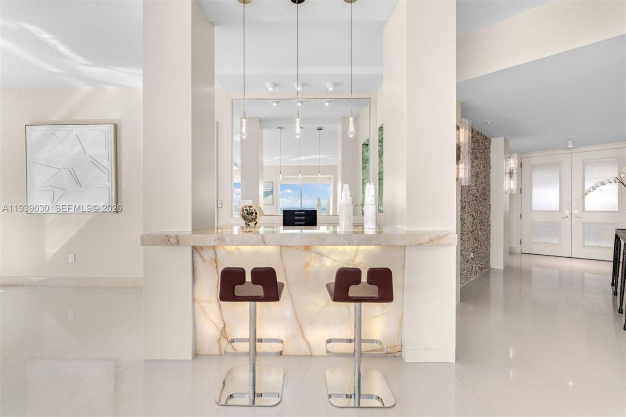 1425 Brickell Ave, Unit 56F, Miami, FL 33131 Photo