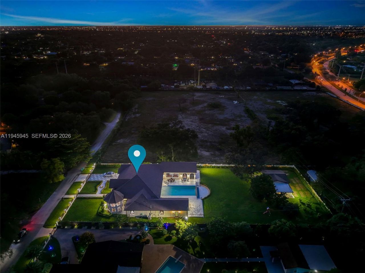 9815 SW 114th St, Miami, FL 33176 Photo