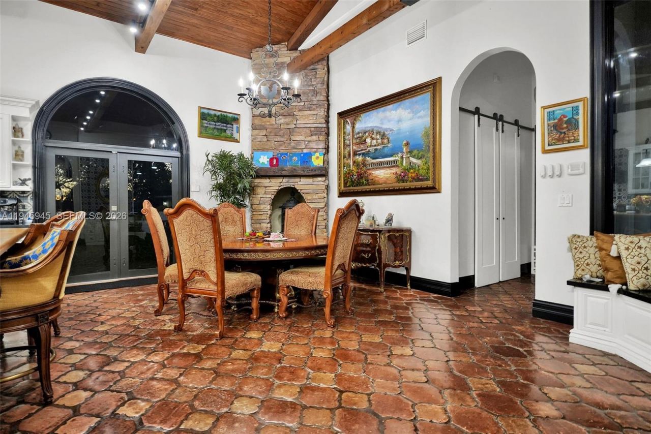 9815 SW 114th St, Miami, FL 33176 Photo