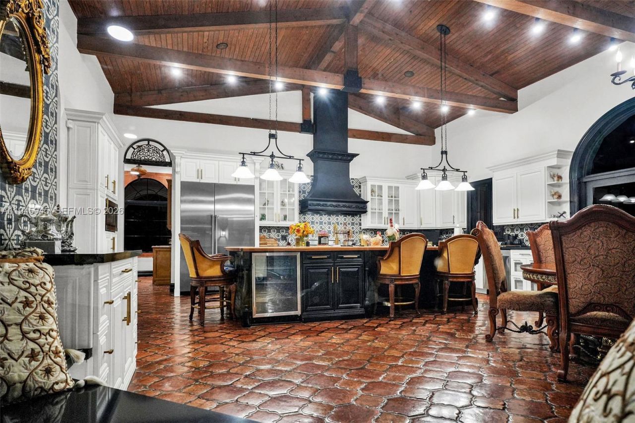 9815 SW 114th St, Miami, FL 33176 Photo