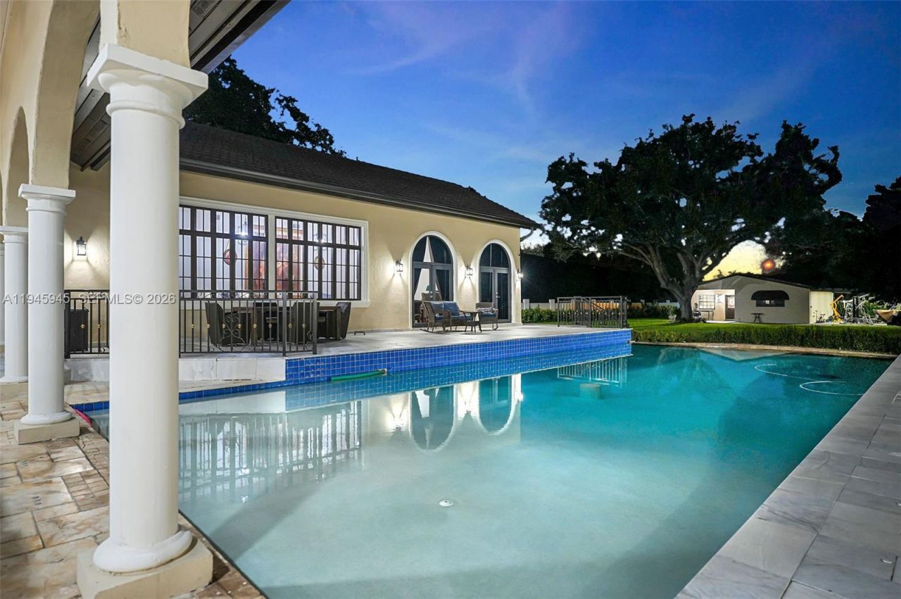 9815 SW 114th St, Miami, FL 33176 Photo