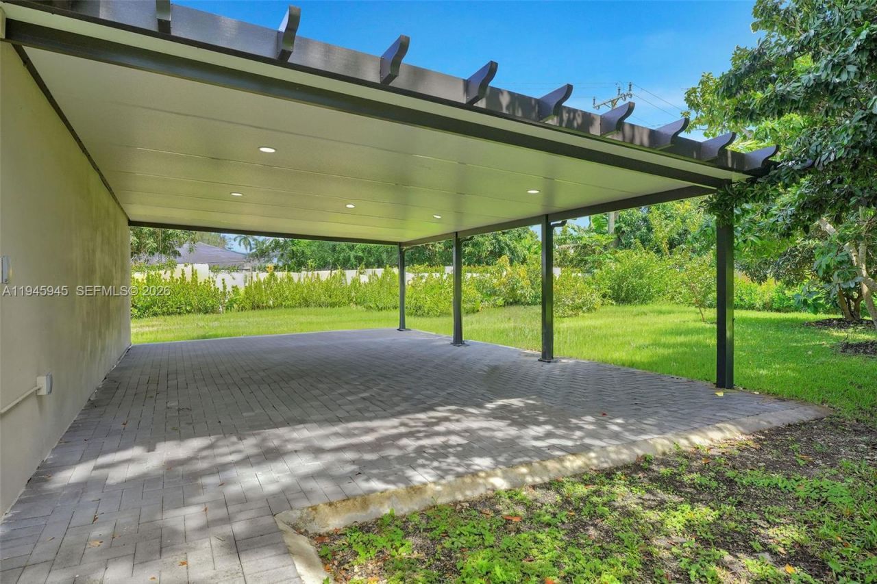 9815 SW 114th St, Miami, FL 33176 Photo