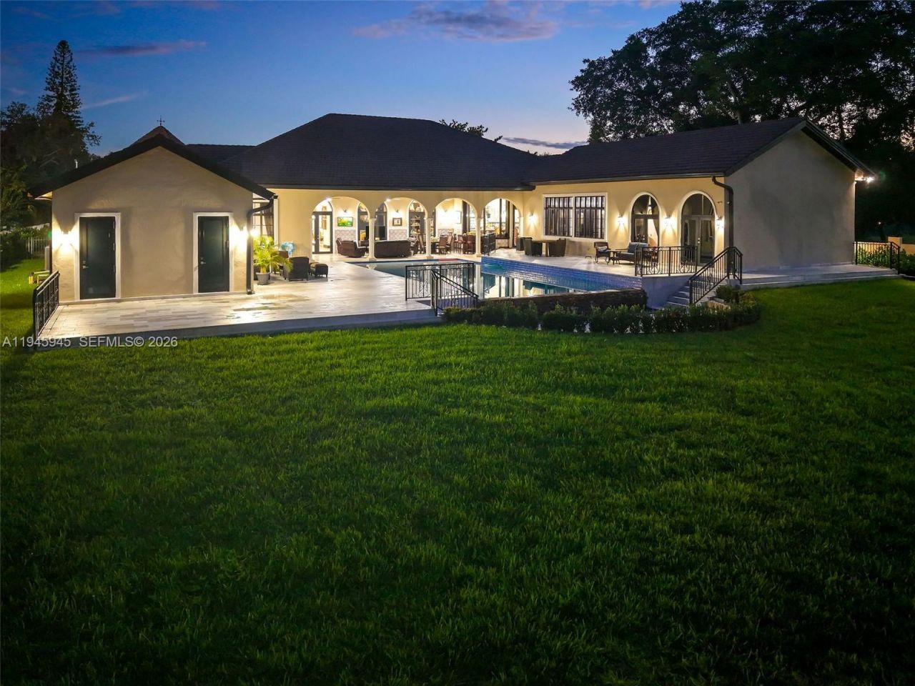 9815 SW 114th St, Miami, FL 33176 Photo