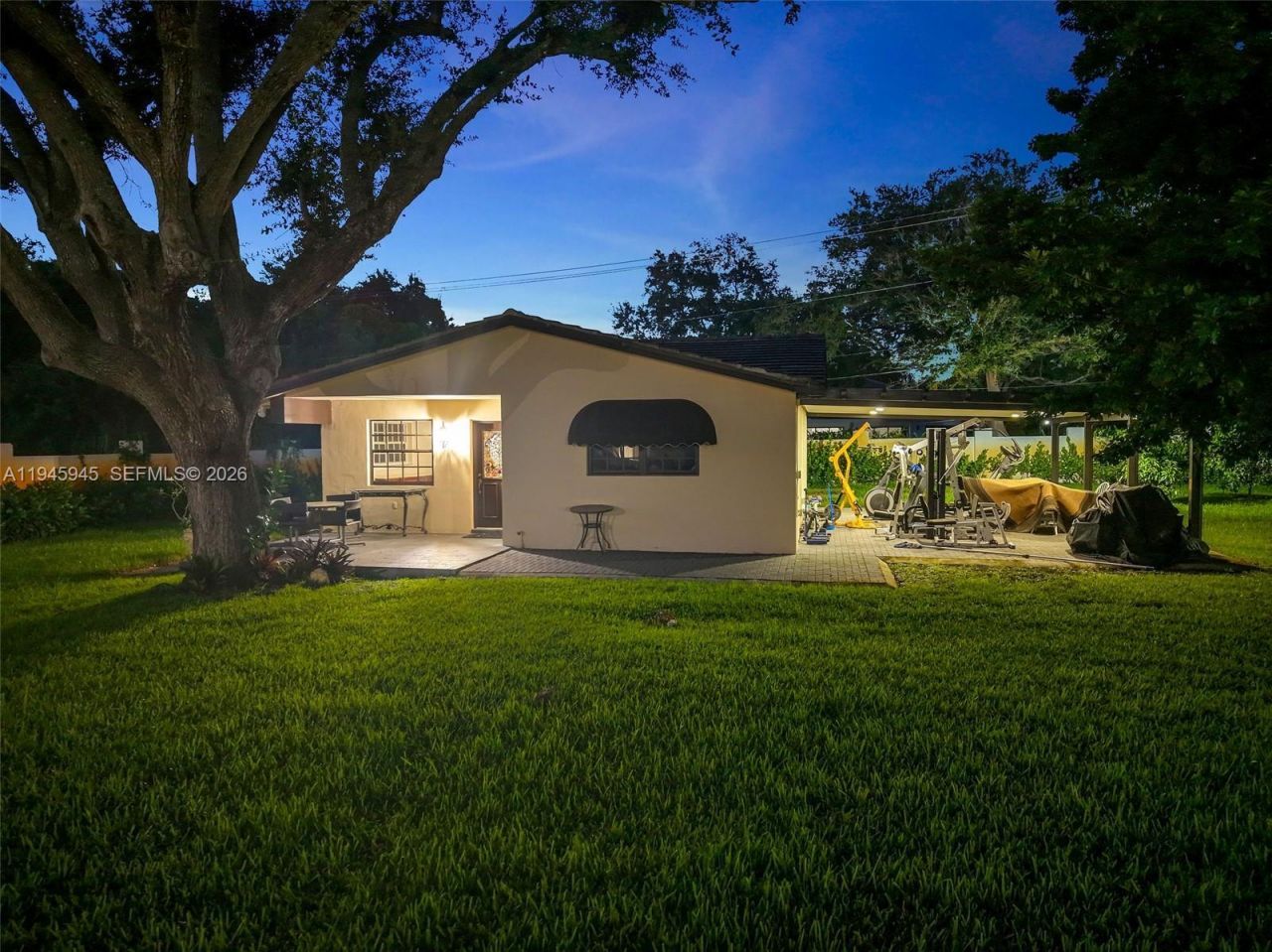 9815 SW 114th St, Miami, FL 33176 Photo