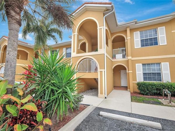 950 Hancock Creek South BLVD , Unit 524, CAPE CORAL, FL 33909