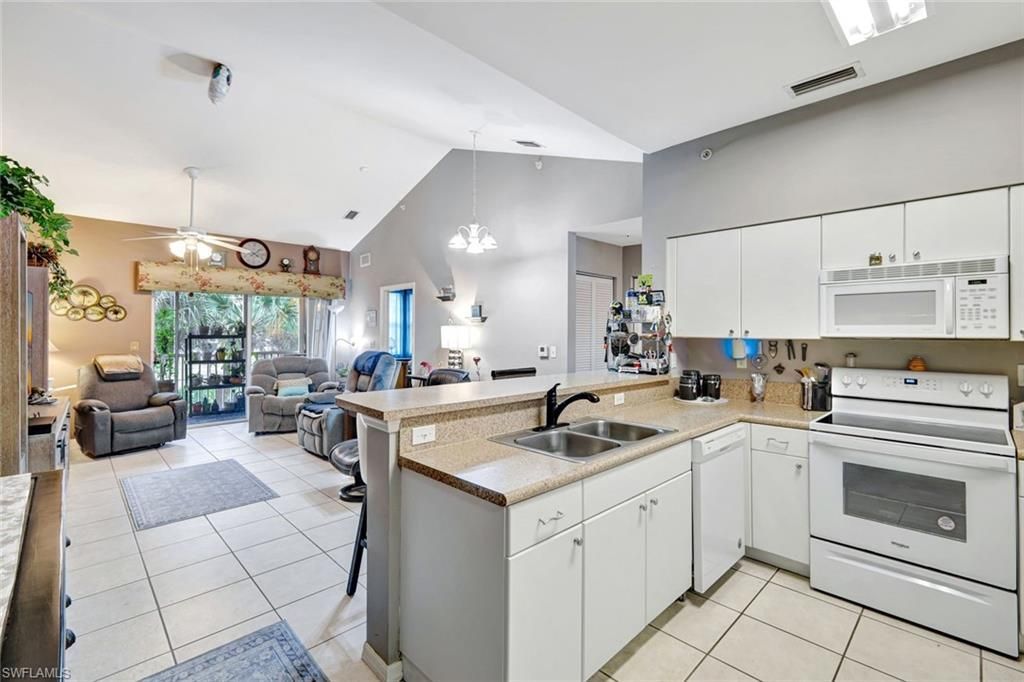 950 Hancock Creek South Blvd , Unit 524, Cape Coral, FL 33909 Photo