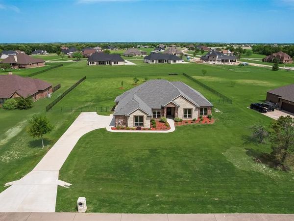 1044 Encino Court, Wills Point, TX 75169
