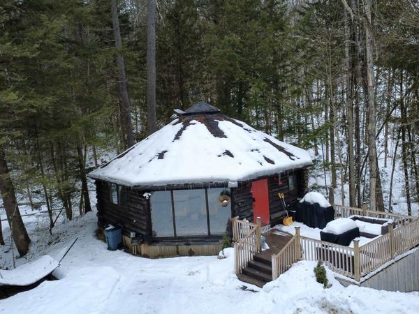 438 Old Bradley Road, St. Johnsbury, VT 05819