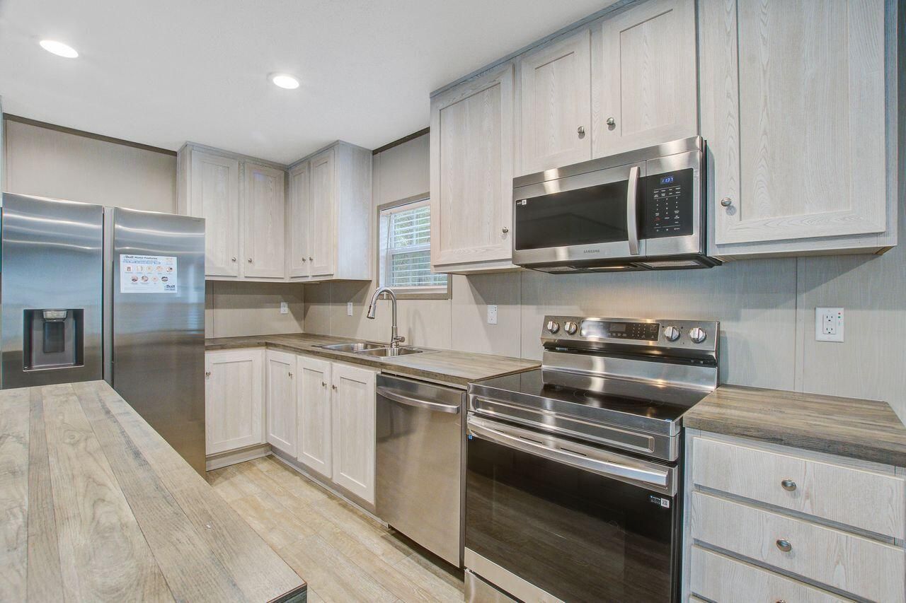 764 Campground Road Photo 4