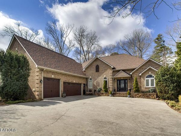 115 Kawatuska Way, Loudon, TN 37774