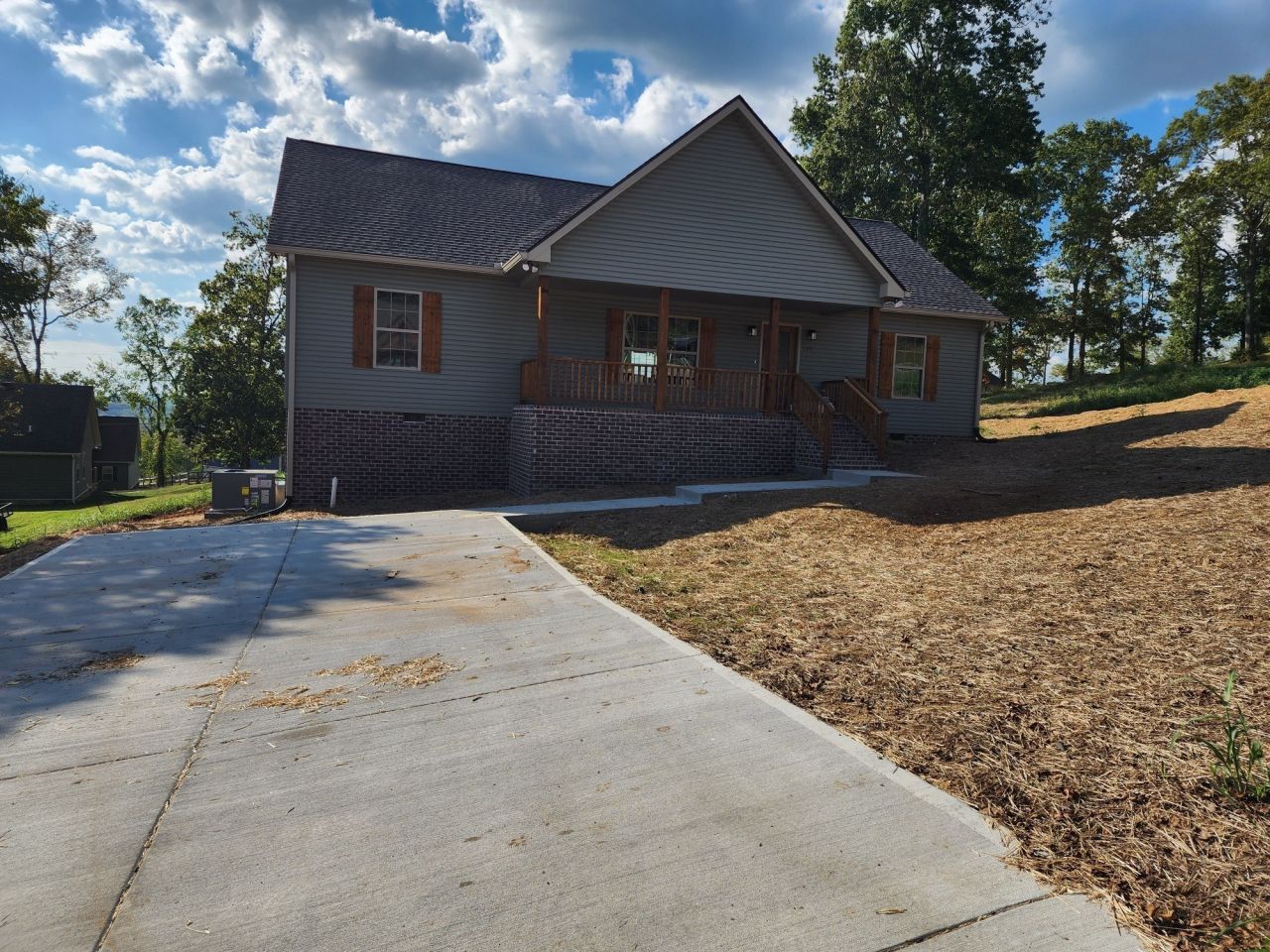 125 Acorn Ln, Hartsville, TN 37074 Main Photo