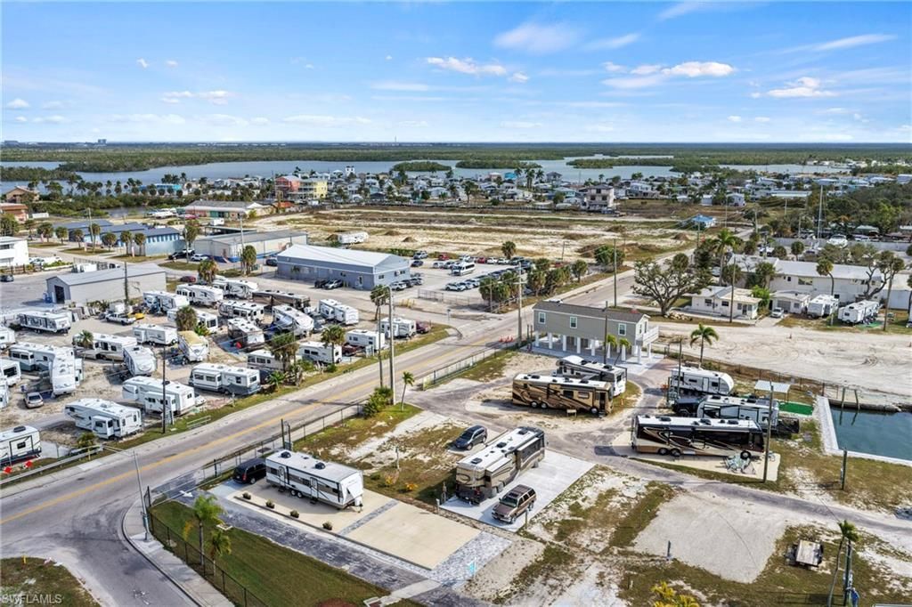 19281 #41 San Carlos Blvd, Fort Myers Beach, FL 33931 Photo