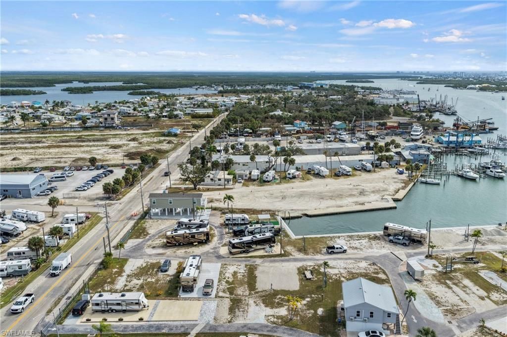 19281 #41 San Carlos Blvd, Fort Myers Beach, FL 33931 Photo