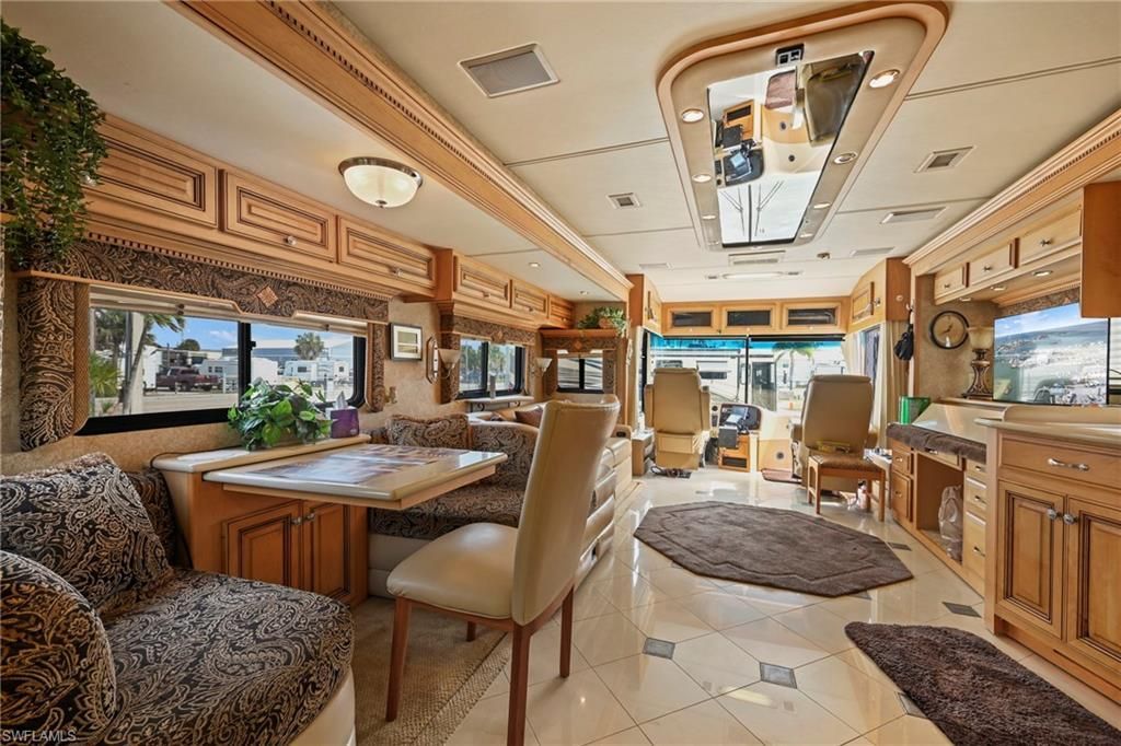 19281 #41 San Carlos Blvd, Fort Myers Beach, FL 33931 Photo