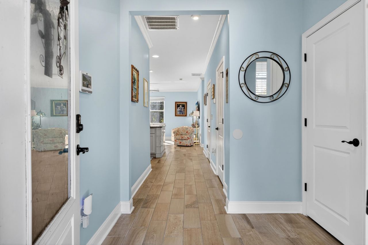 1208 Inlet View Dr. Photo 5