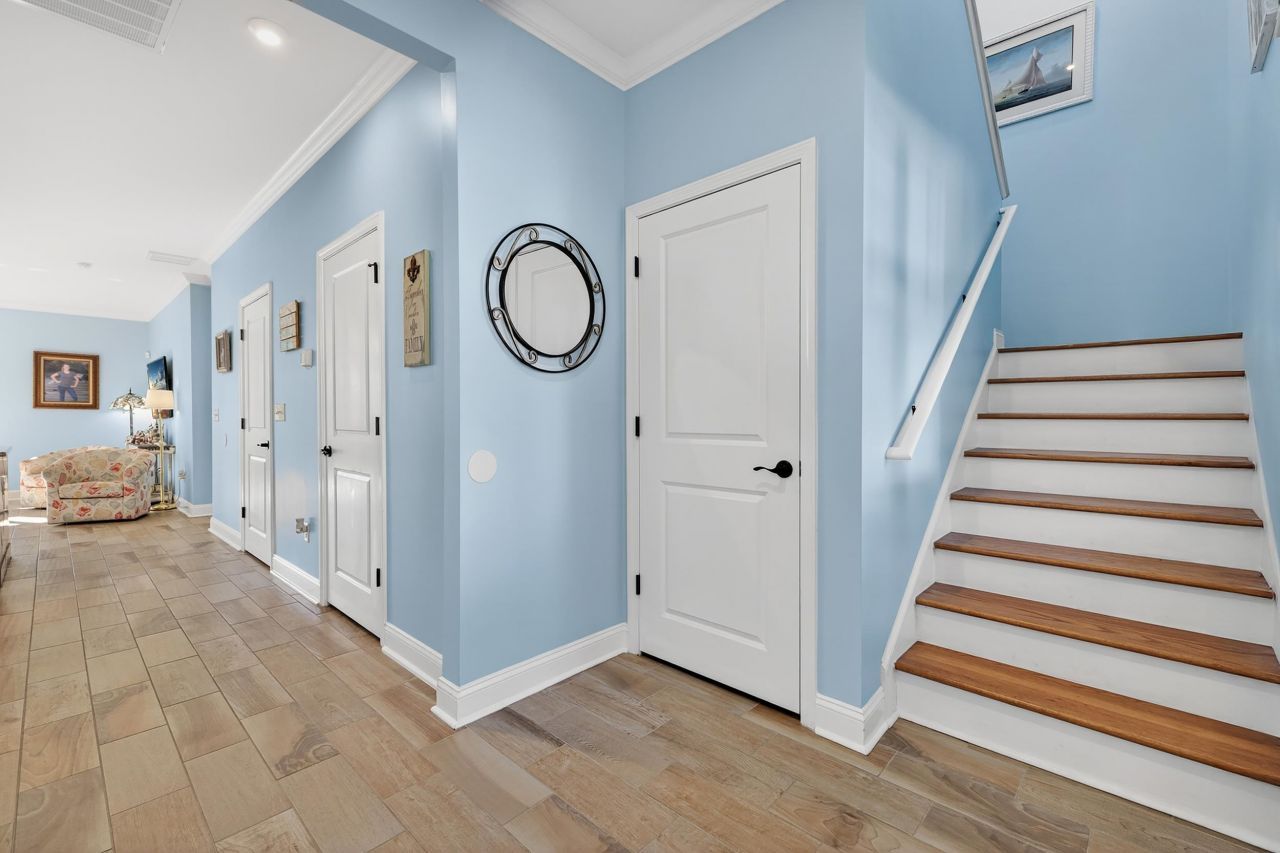 1208 Inlet View Dr. Photo 6