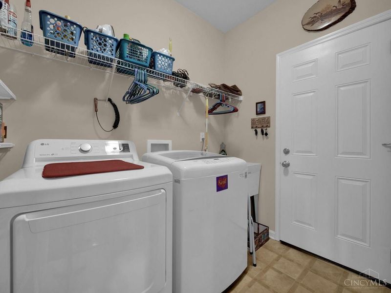 1704 Harmon Drive, Wyoming, OH 45215 Photo 28