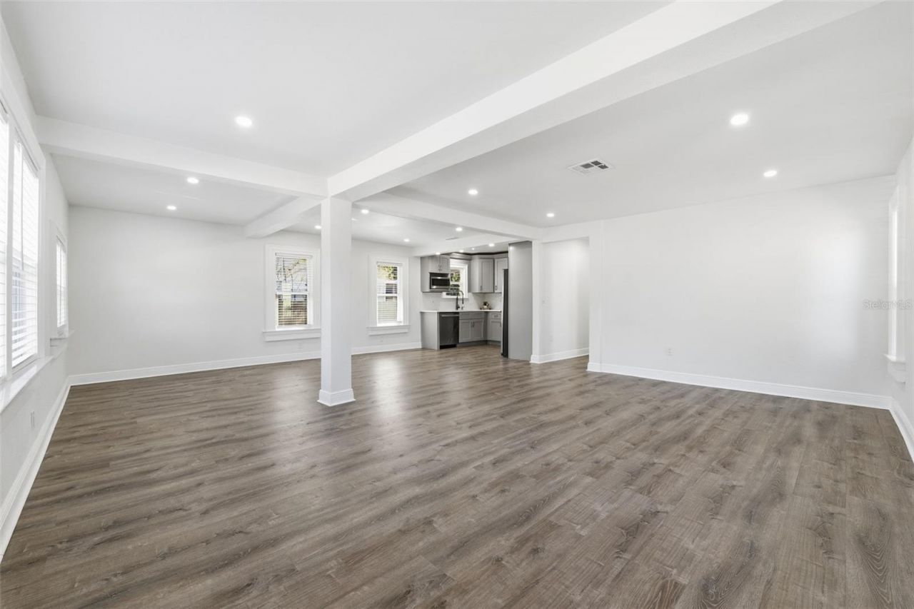 3924 45th Avenue N, Saint Petersburg, FL 33714 Photo