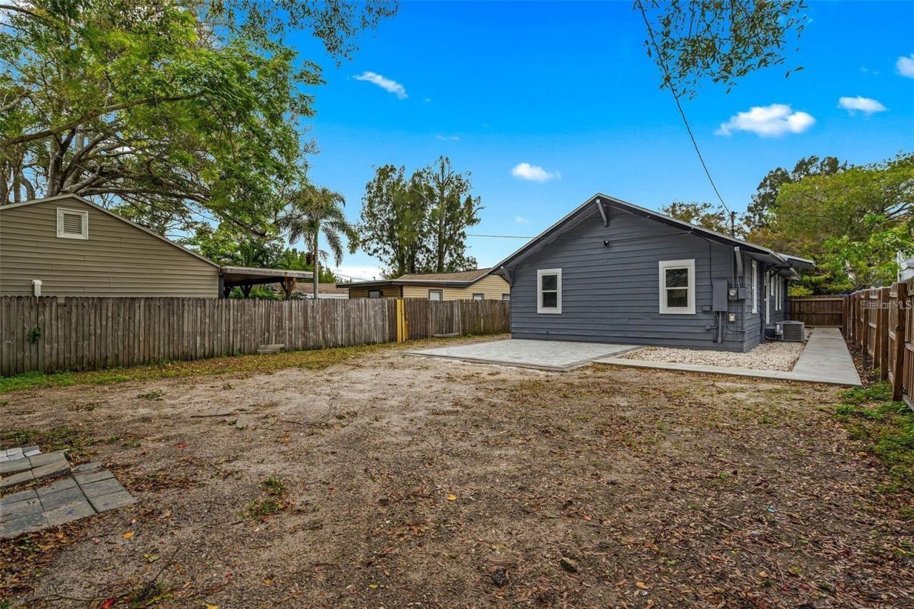 3924 45th Avenue N, Saint Petersburg, FL 33714 Photo