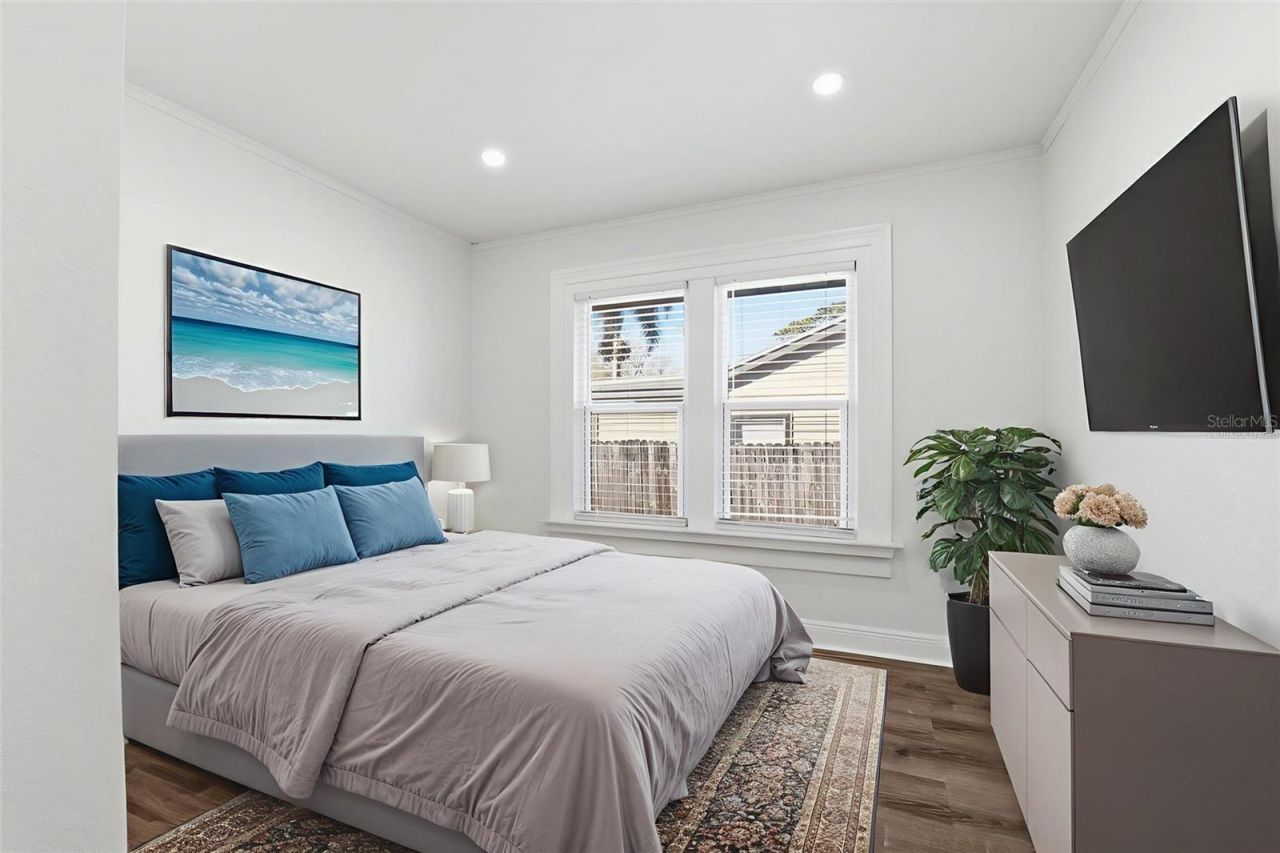 3924 45th Avenue N, Saint Petersburg, FL 33714 Photo