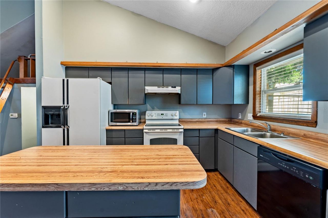 10844 W Yulee Drive, Homosassa, FL 34448 Photo