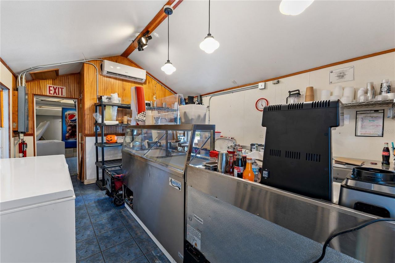 10844 W Yulee Drive, Homosassa, FL 34448 Photo