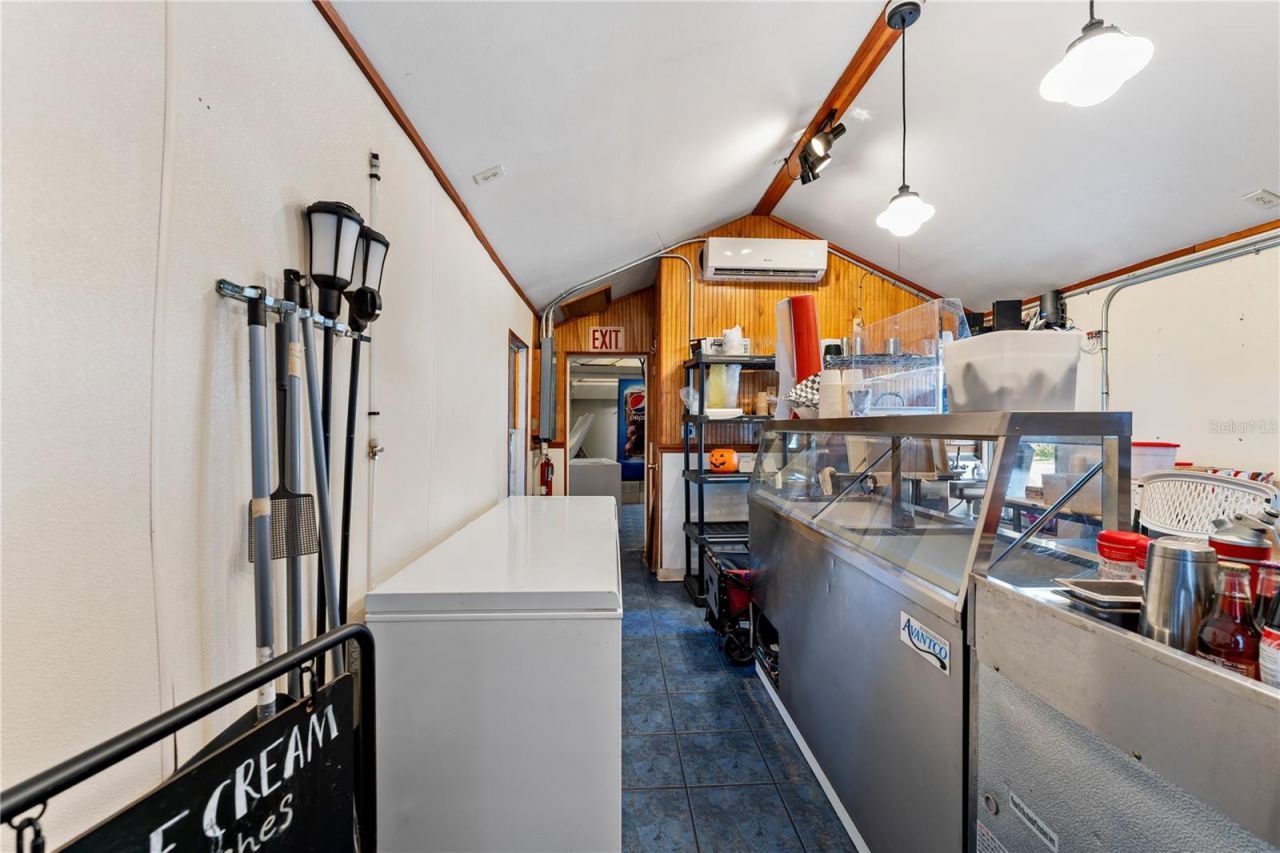 10844 W Yulee Drive, Homosassa, FL 34448 Photo