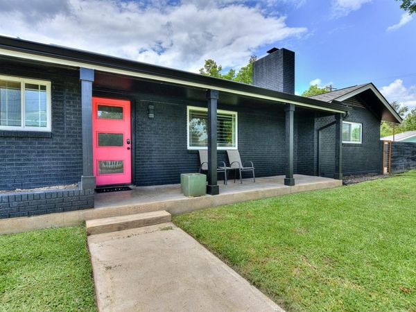 1407 E 19th ST, Georgetown, TX 78626