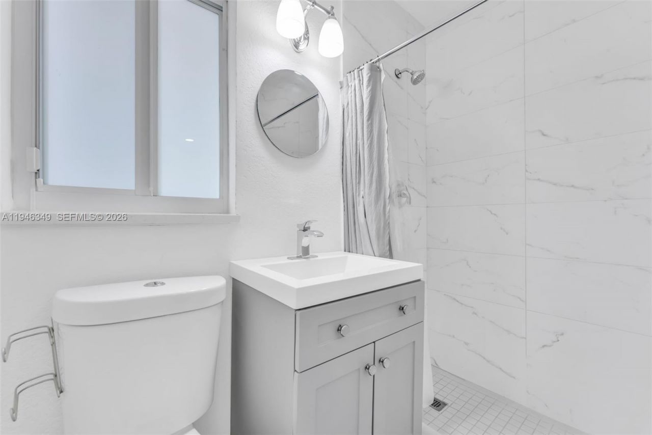 195 NW 115th St, Miami, FL 33168 Photo