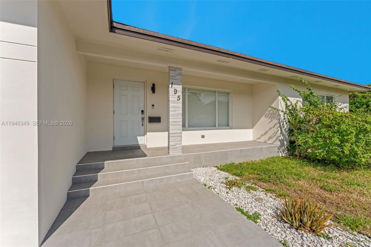 195 NW 115th St, Miami, FL 33168 Photo