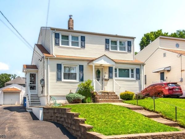 88 Ozone Ave, Cedar Grove, NJ 07009