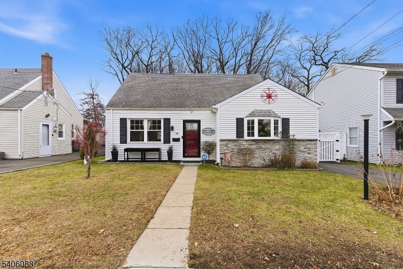 44 Kaywin Ave, Hawthorne, NJ 07506 Main Photo