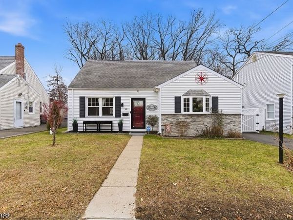 44 Kaywin Ave, Hawthorne, NJ 07506