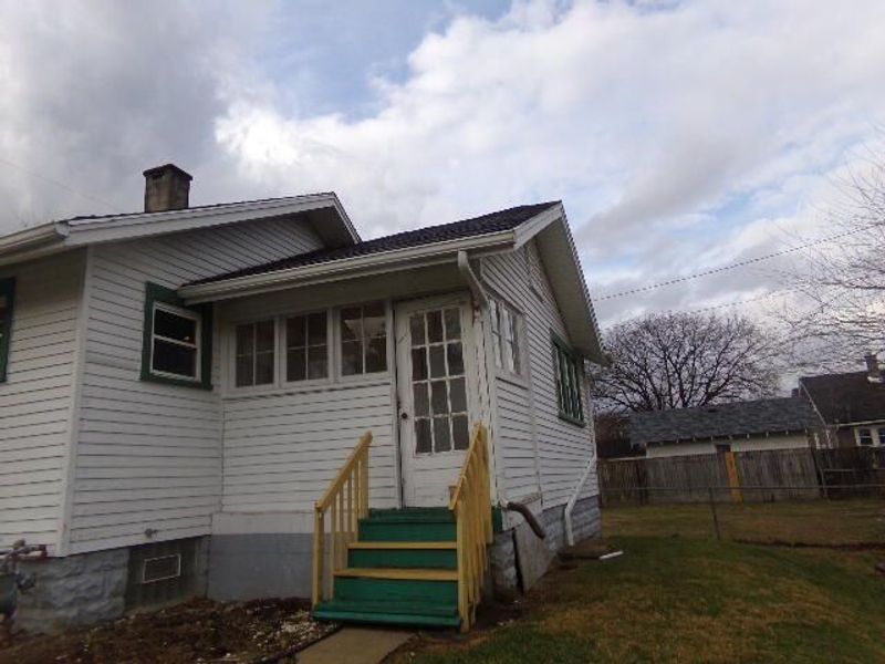 1015 Rodgers Drive, Springfield, OH 45503 Photo 2