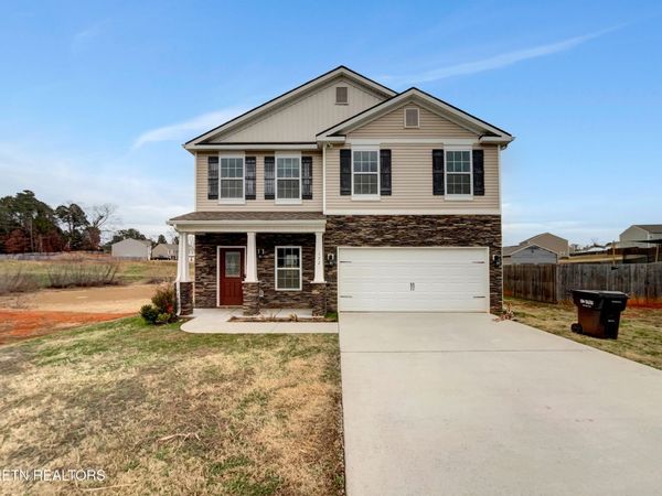 172 Mandy Lane, Lenoir City, TN 37772