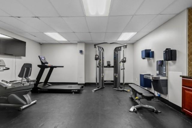 201 74th Ave. N Photo 16