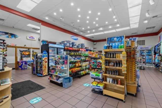 201 74th Ave. N Photo 22