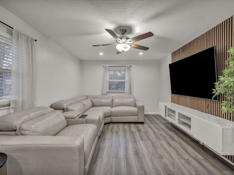 431 Cumberland Drive, Columbus, OH 43213 Photo 4