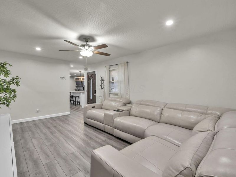 431 Cumberland Drive, Columbus, OH 43213 Photo 5