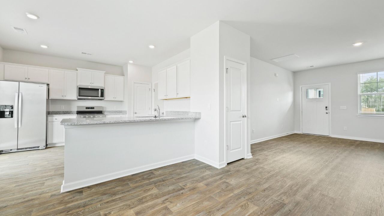 529 Lake Ridge Boulevard Photo 17