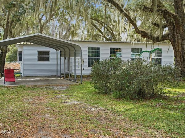 105 Major Lane, Crescent City, FL 32112