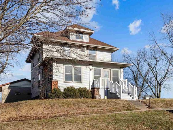 304 5th Street, Victor, IA 52347