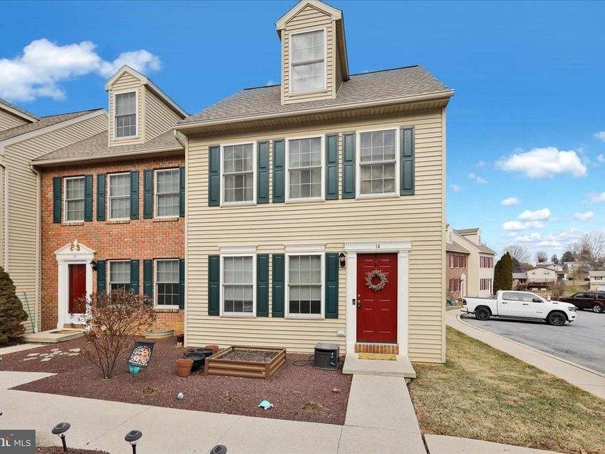 14 Weiser Court, Womelsdorf, PA 19567 Main Photo