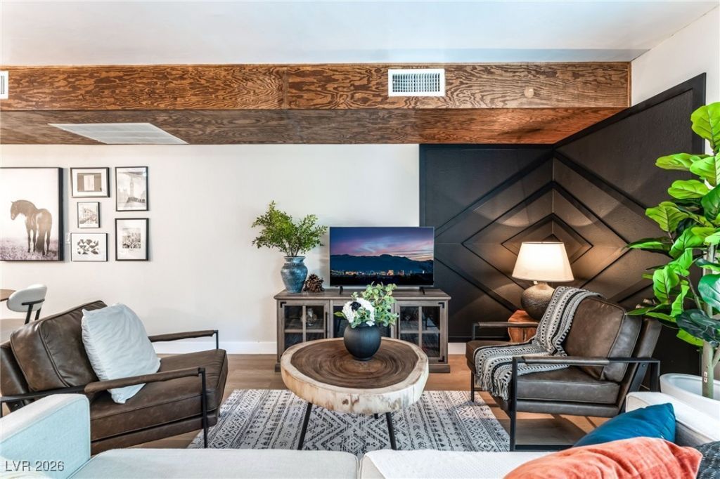 5911 Vegas Drive, Las Vegas, NV 89108 Main Photo