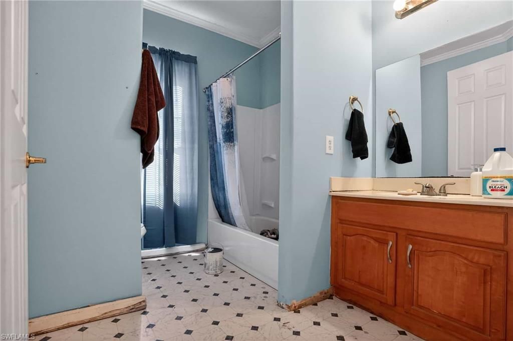 2808 34th St Sw, Lehigh Acres, FL 33976 Photo