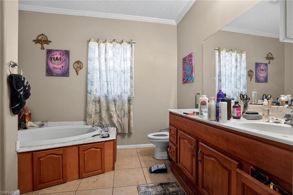 2808 34th St Sw, Lehigh Acres, FL 33976 Photo