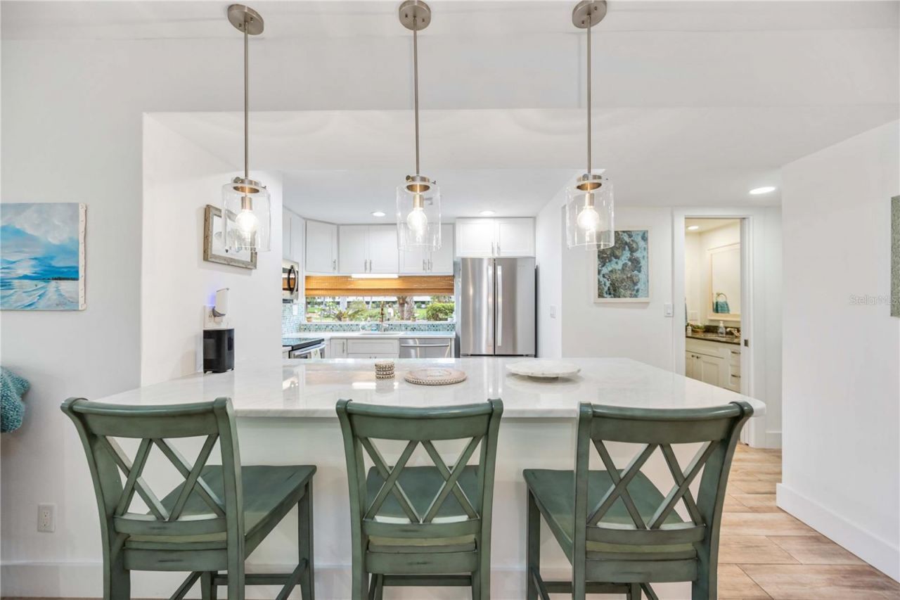 1166 W Peppertree Drive, Unit 112D, Sarasota, FL 34242 Photo