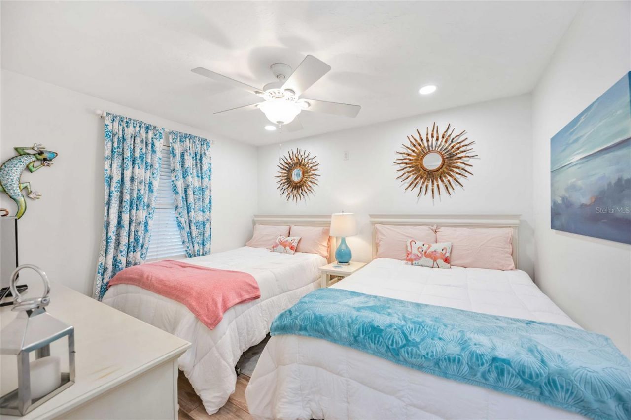 1166 W Peppertree Drive, Unit 112D, Sarasota, FL 34242 Photo