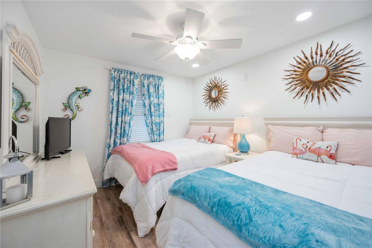 1166 W Peppertree Drive, Unit 112D, Sarasota, FL 34242 Photo